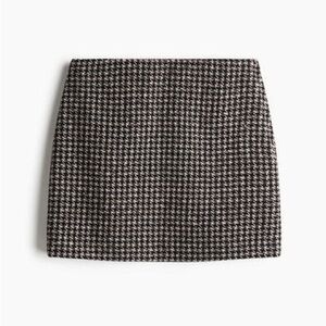 H&M Black and White Houndstooth Mini Skirt